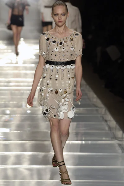 Look 6